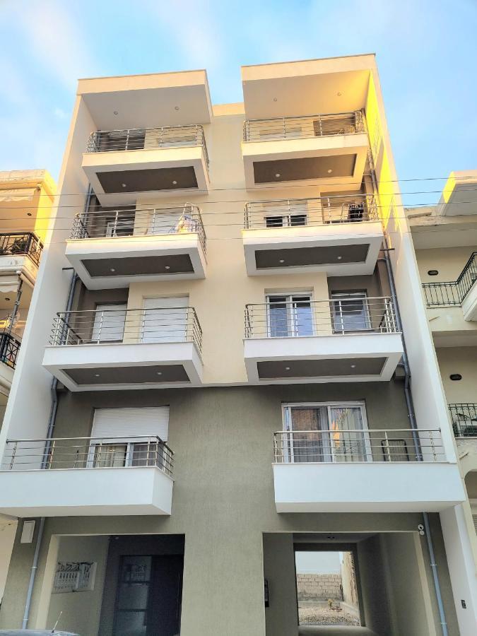 8 Blocks * Alexandroupoli
