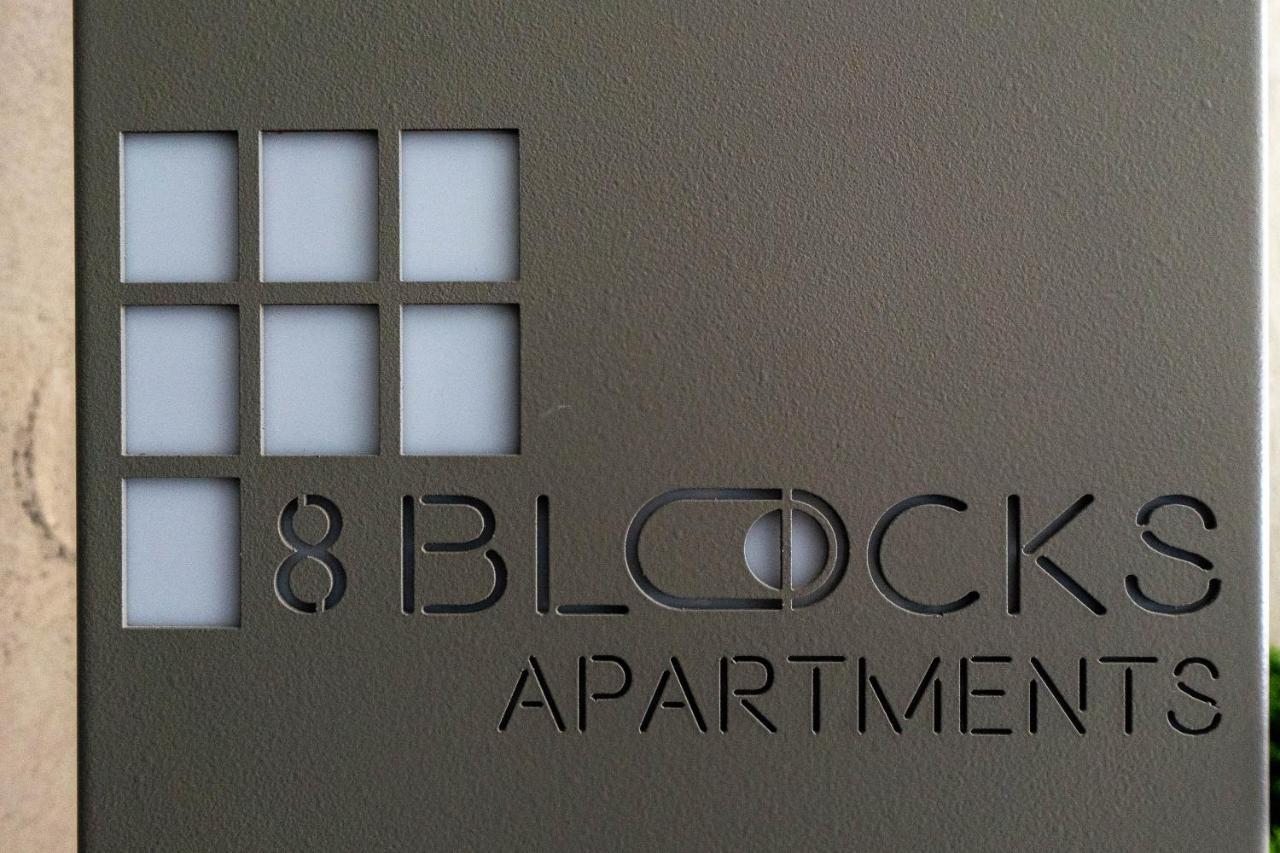8 Blocks * Alexandroupoli
