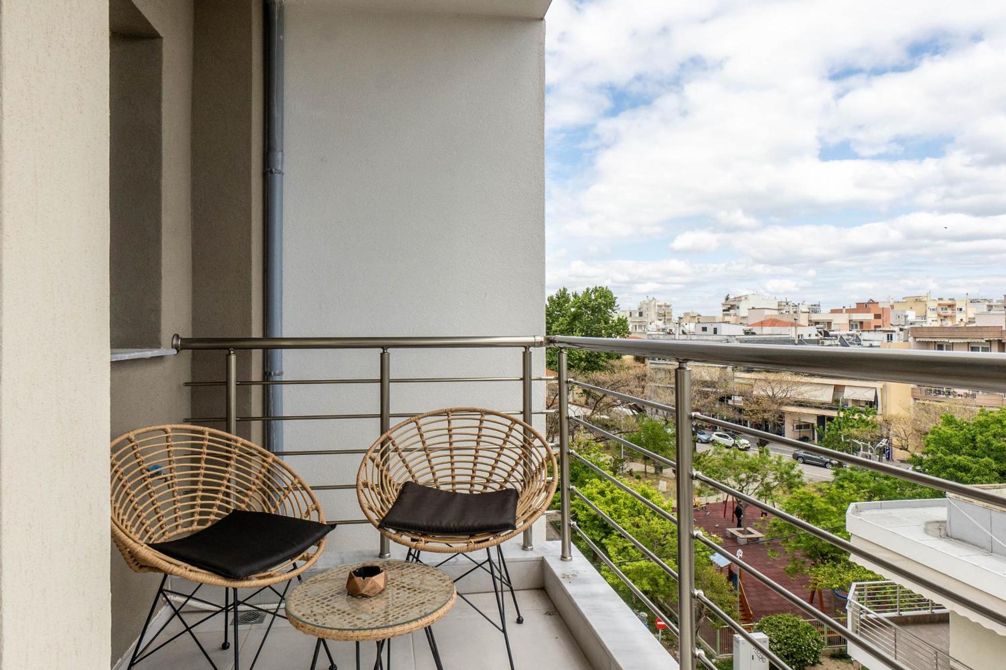 Apartment 8 Blocks *